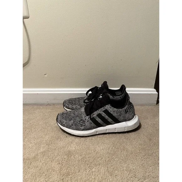 Adidas Originals Swift Run OG Men's Running Shoe Athletic Trainers; Size 9 - Picture 2 of 6